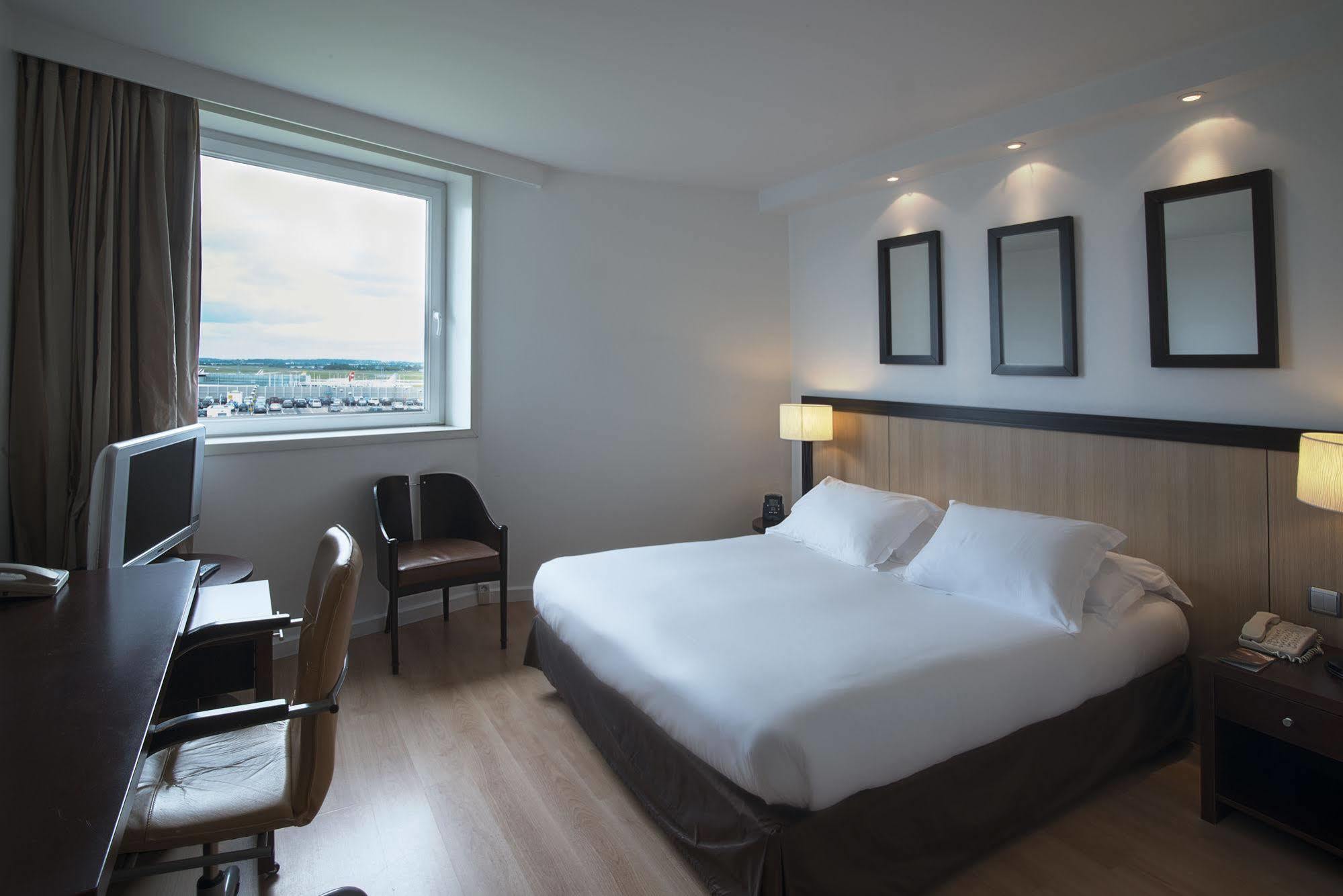 Hotel Hilton Orly Airport Paris